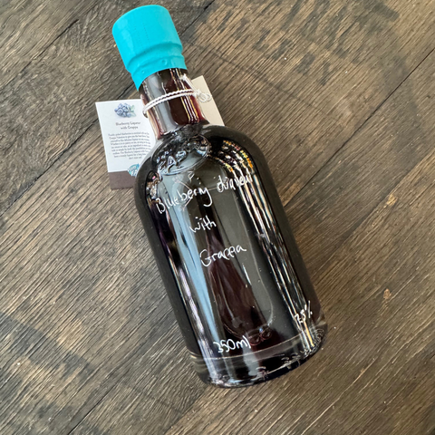Blueberry liqueur refined with grappa